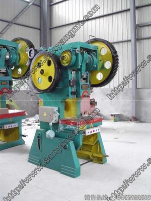 安徽巨星集團三洋機床廠 供應16t、25t、40t普通沖床，價格實惠，圖片展示